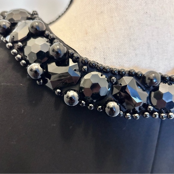 Talbots Black Sleeveless Dress with Removable Jeweled Collar Size 6 Petite - Picture 3 of 6